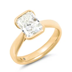 Bella Ponte Radiant Cut Engagement Ring, 2-¼ Carat, 18K Yellow Gold