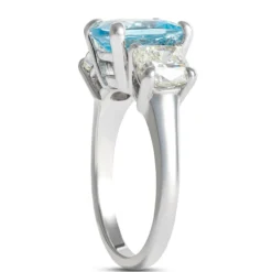 Cushion Cute Aquamarine and Diamond Ring, 14K White Gold