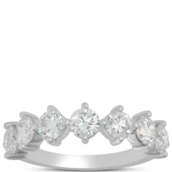 Diamond Wedding Band with 7 Round Diamonds, 18K White Gold