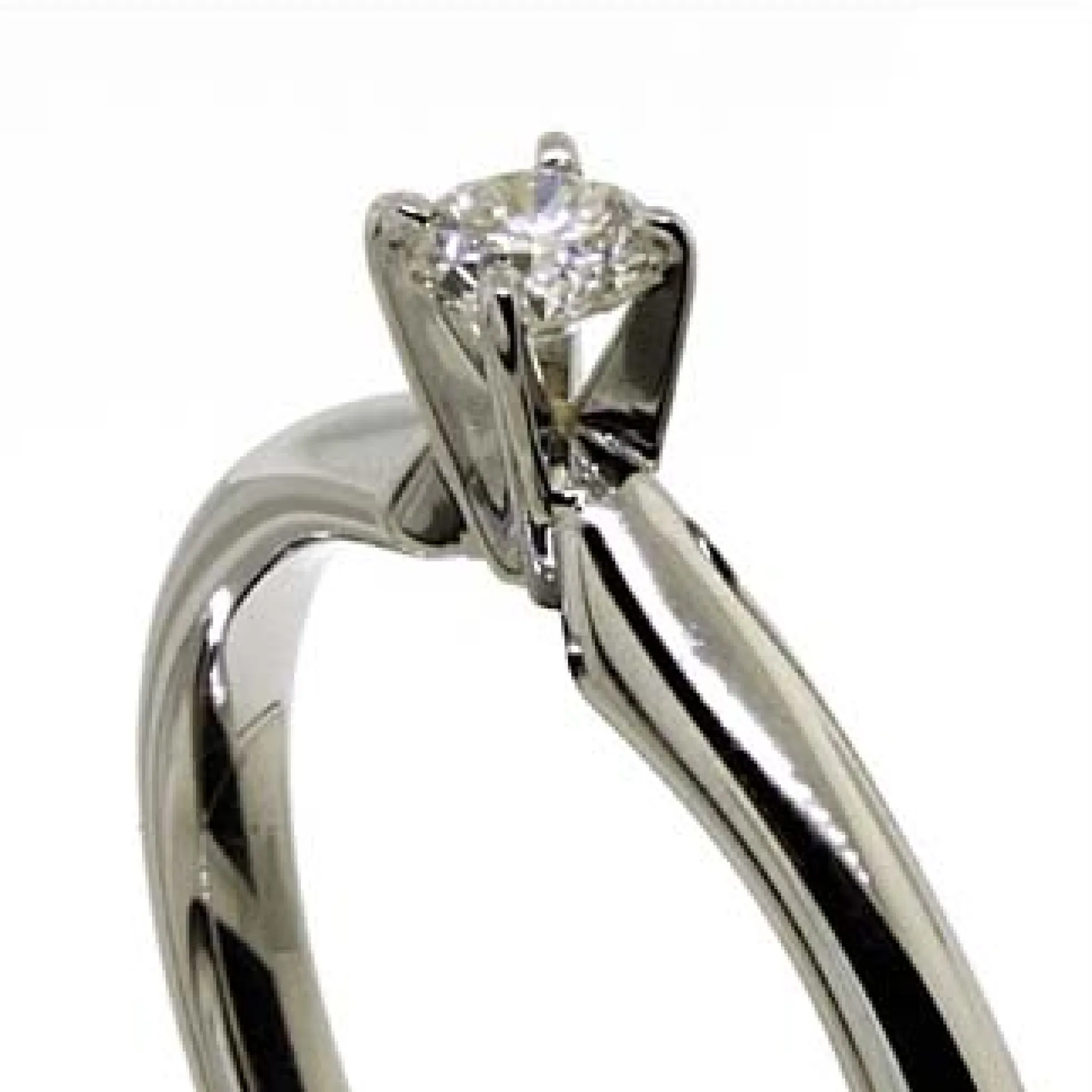 Ikuma Canadian Diamond Ring 14K, 1/7 ct.