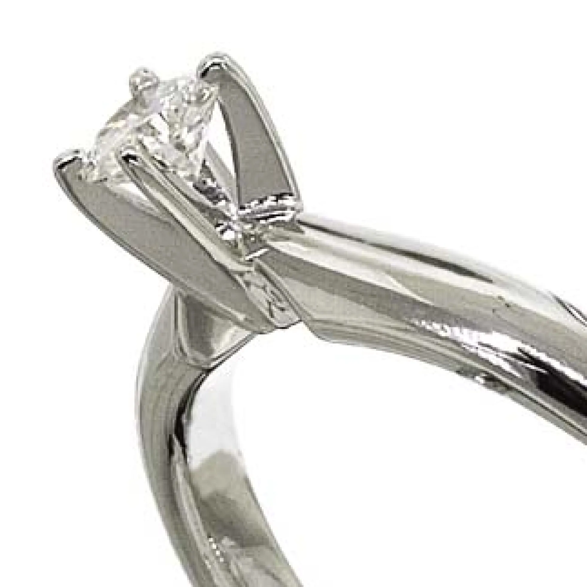 Ikuma Canadian Diamond Ring 14K, 1/7 ct.