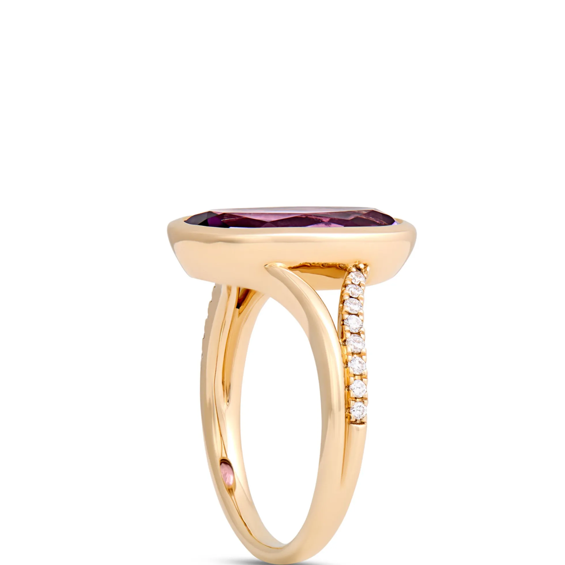 Long Oval Amethyst Ring, 14K Yellow Gold