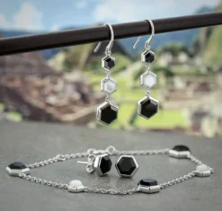 Onyx & Mother of Pearl Bracelet