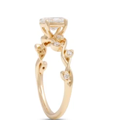 Oval Diamond Engagement Ring, ¾ Carat, 14K Yellow Gold
