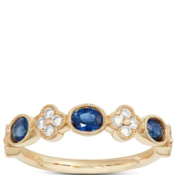 Oval Sapphire and Diamond Ring, 14K Yellow Gold