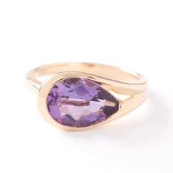 Pear Shaped Amethyst Ring, 14K Yellow Gold