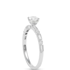 Round Cut Diamond Bridal Ring, 14K Gold