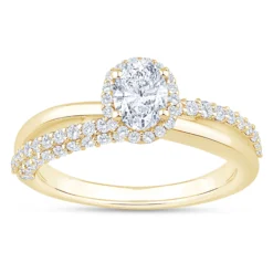 Split-Shank Oval Diamond Engagement Ring, 14k Yellow Gold