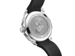 TAG Heuer Aquaracer Professional 300 Black Dial Black Rubber Strap Watch, 42mm
