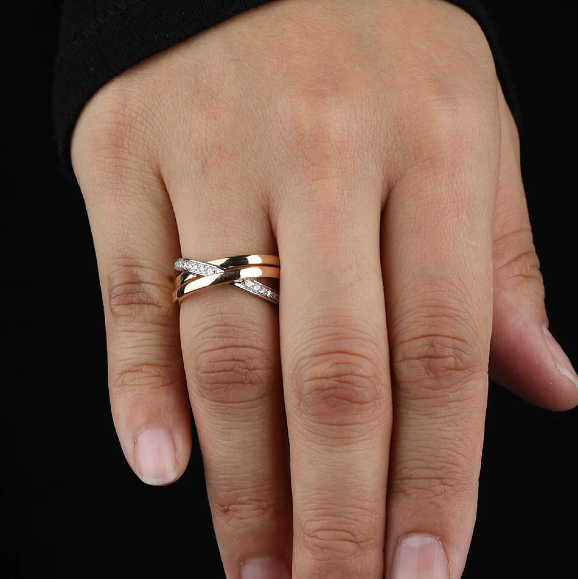 Tri-Color Crossover Diamond Band 14K